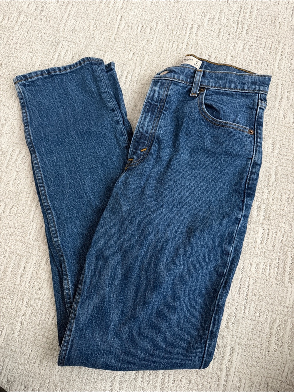 Abercrombie & Fitch High-Rise Straight Leg Blue Jeans